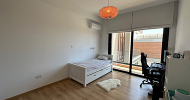 LOVELY MODERN VILLA IN PRIME LOCATION READY TO MOVE IN WITH READY TITLE DEED.