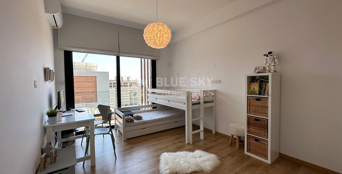 LOVELY MODERN VILLA IN PRIME LOCATION READY TO MOVE IN WITH READY TITLE DEED.