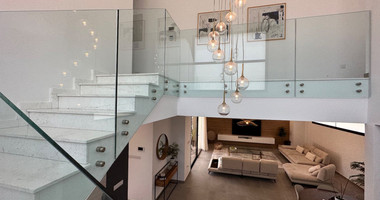 LOVELY MODERN VILLA IN PRIME LOCATION READY TO MOVE IN WITH READY TITLE DEED.