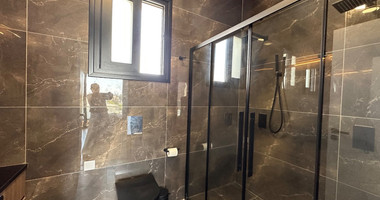 LOVELY MODERN VILLA IN PRIME LOCATION READY TO MOVE IN WITH READY TITLE DEED.