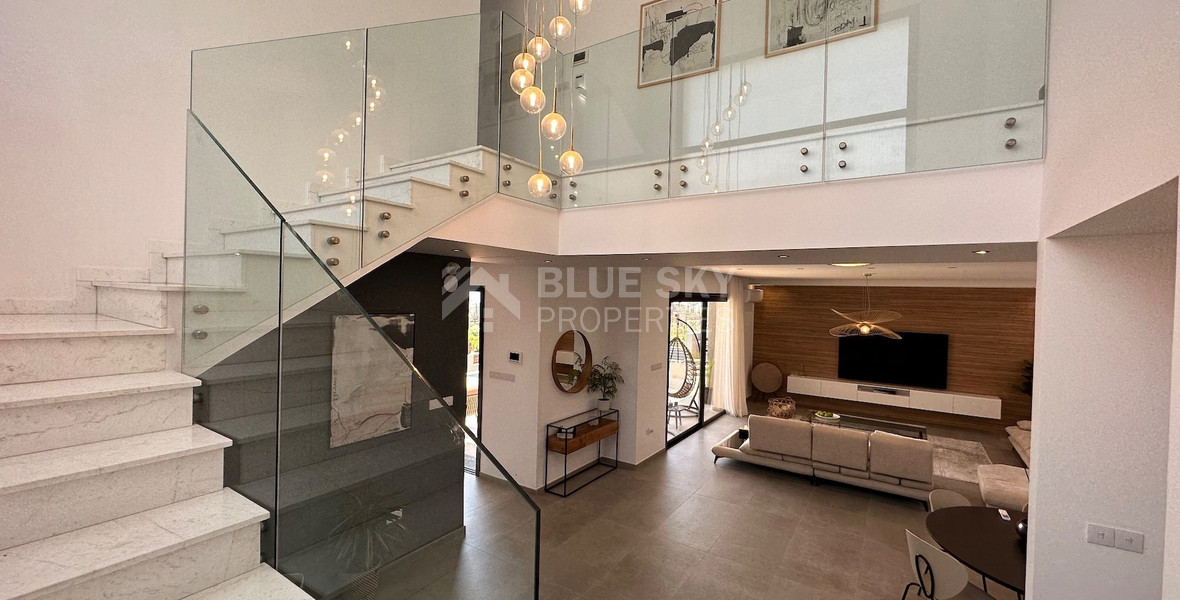 LOVELY MODERN VILLA IN PRIME LOCATION READY TO MOVE IN WITH READY TITLE DEED.