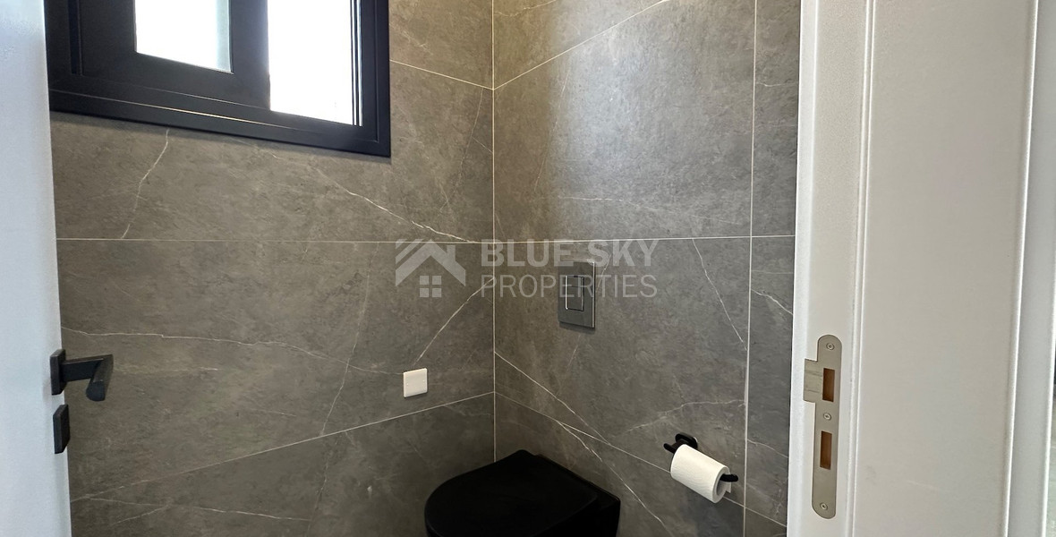 LOVELY MODERN VILLA IN PRIME LOCATION READY TO MOVE IN WITH READY TITLE DEED.