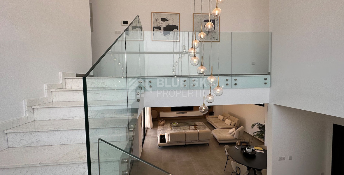 LOVELY MODERN VILLA IN PRIME LOCATION READY TO MOVE IN WITH READY TITLE DEED.