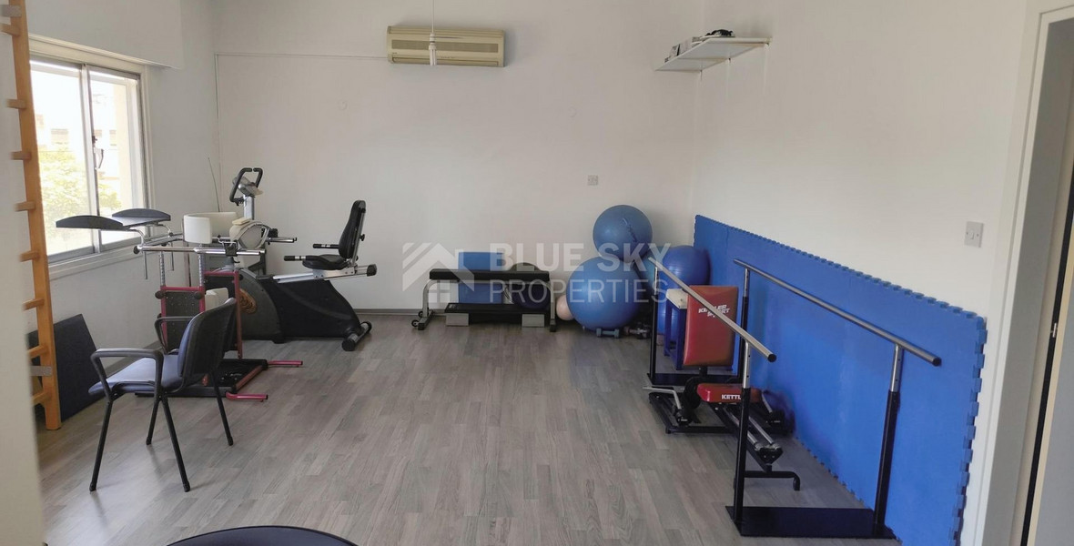 Office for rent in Kato Polemidia, Limassol