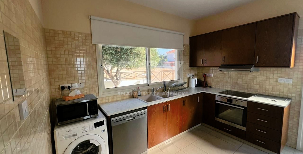 Three Bed House To Rent In Pissouri Limassol Cyprus