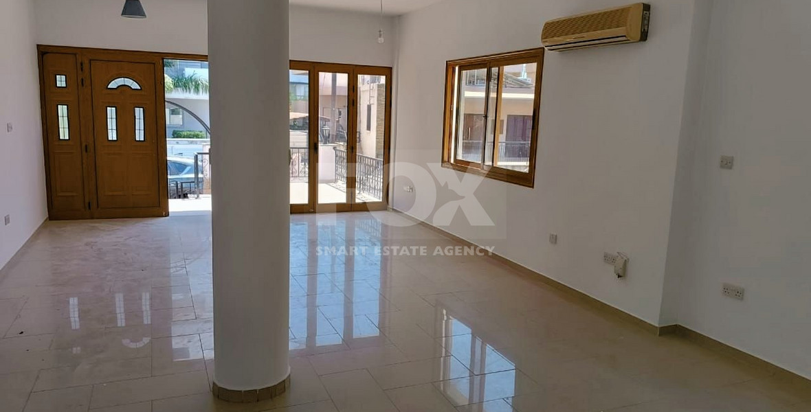 UNFURNISHED THREE BEDROOM DETACHED HOUSE CENTRAL LIMASSOL