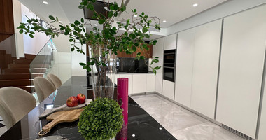 FOR SALE LUXURY FURNISHED 4 BEDROOM VILLA WITH SEPARATE MAIDS QUARTER WITH BEAUTIFUL GARDENS AND POOL IN GERMASOGIA AREA.