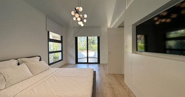 FOR SALE LUXURY FURNISHED 4 BEDROOM VILLA WITH SEPARATE MAIDS QUARTER WITH BEAUTIFUL GARDENS AND POOL IN GERMASOGIA AREA.