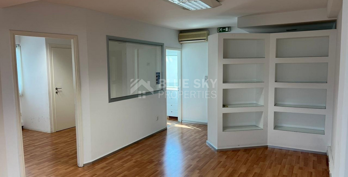 Office 85sqm Agia Zoni prime location