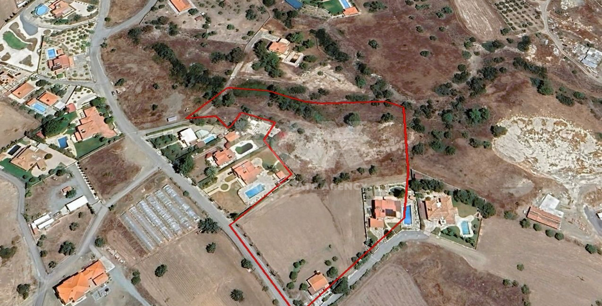 Residential Plot for sale in Parekklisia: in a Cul-de-sac & Next to Green Area