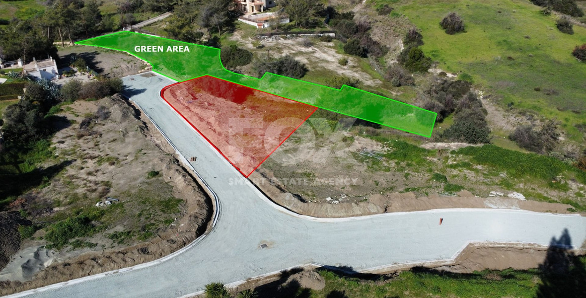 Corner Plot for sale in Parekklisia: in a Cul-de-sac & Next to Green Area