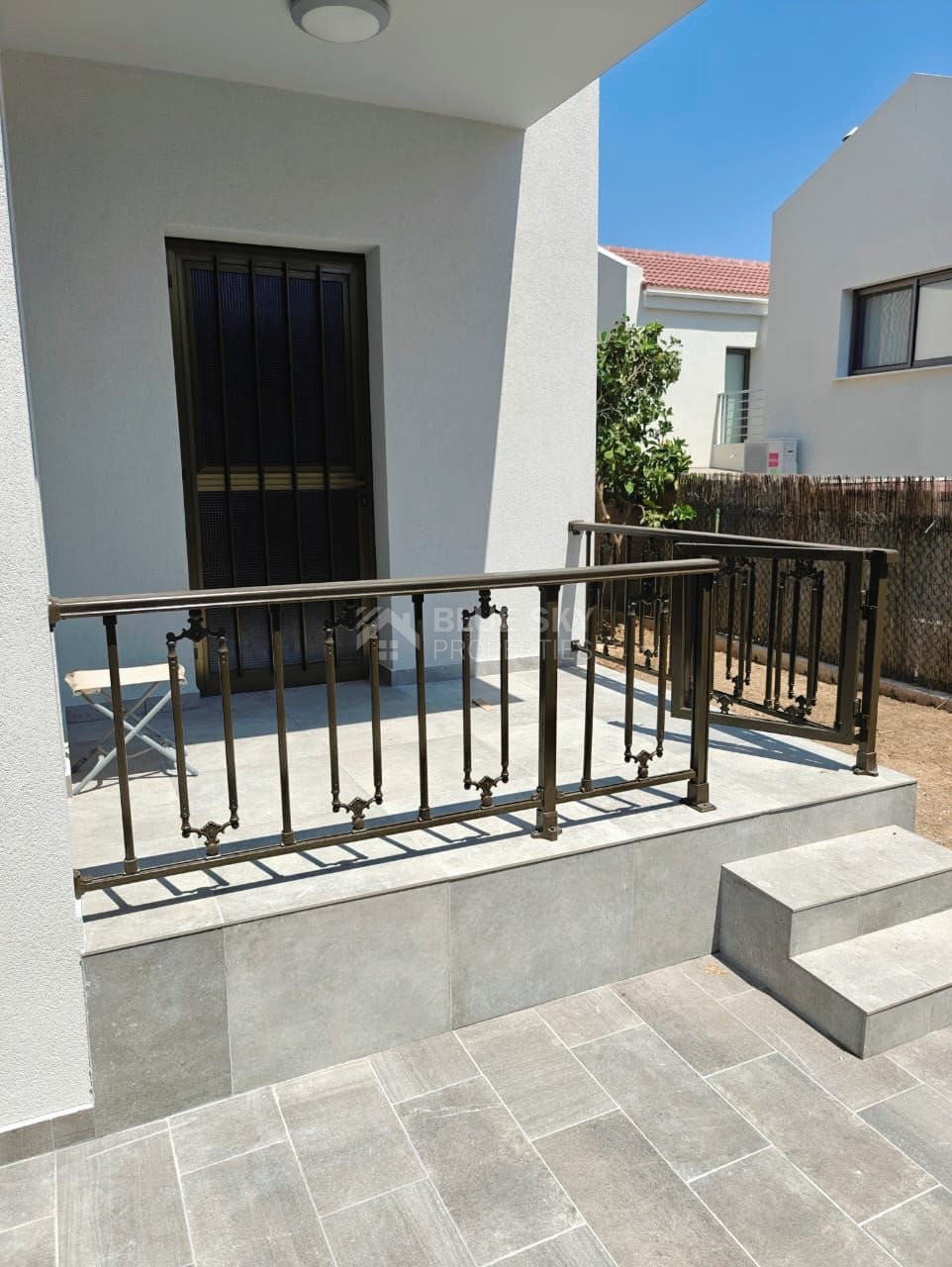 THREE BEDROOM DETACHED HOUSE FOR RENT IN MOUTTAGIAKA