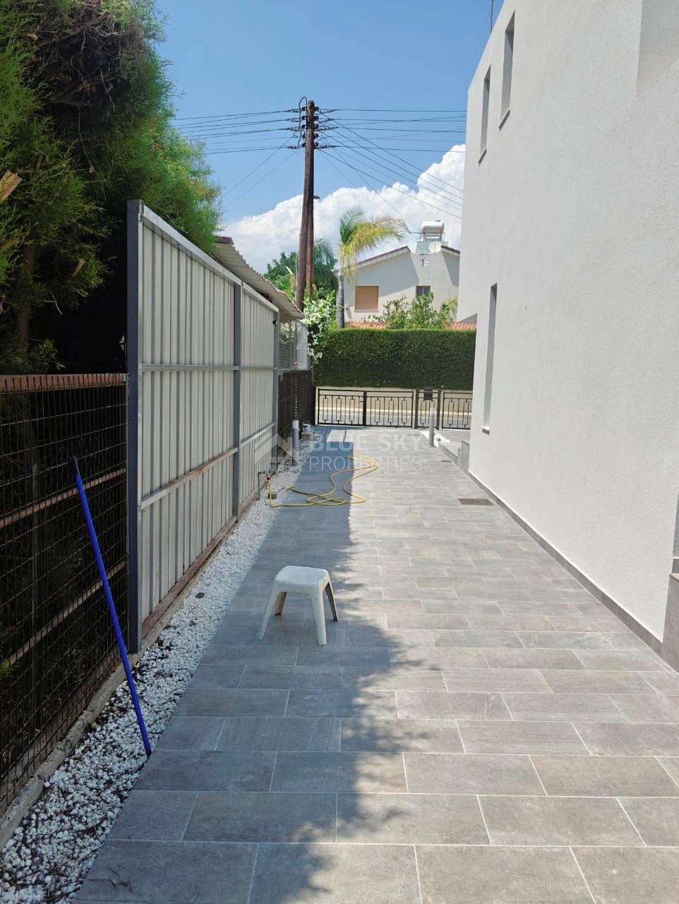 THREE BEDROOM DETACHED HOUSE FOR RENT IN MOUTTAGIAKA