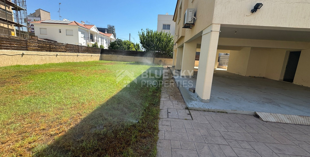 4-Bedroom with Attic Villa for Sale in Potamos Germasogeias