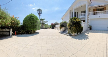 Elegant Villa for sale in Parekklisia: with Expansive Garden, Swimming Pool and Sea Views