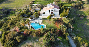 Set in 5360 sq.m. Luxurious Villa for Sale in Parekklisia – A Tranquil Retreat in Limassol