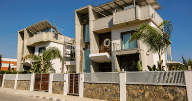 Four bedroom villa for sale in Agios Tychonas, Limassol