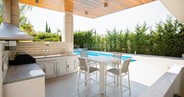 Four bedroom villa for sale in Agios Tychonas, Limassol