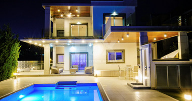 Four bedroom villa for sale in Agios Tychonas, Limassol