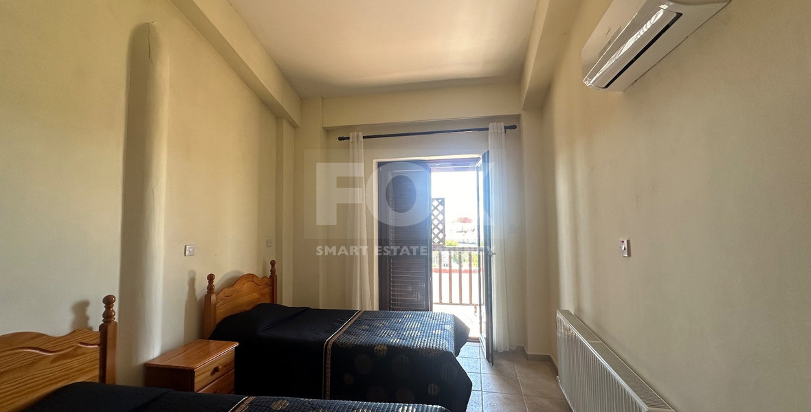 Two Traditional Stone houses with Pool in Salamiou