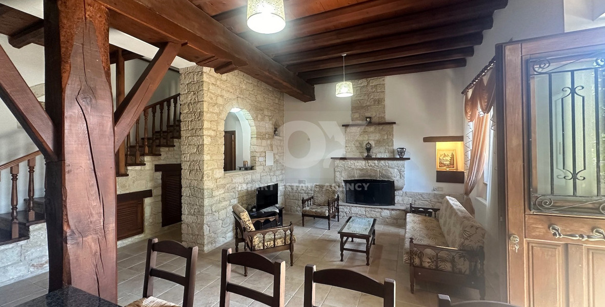 Two Traditional Stone houses with Pool in Salamiou