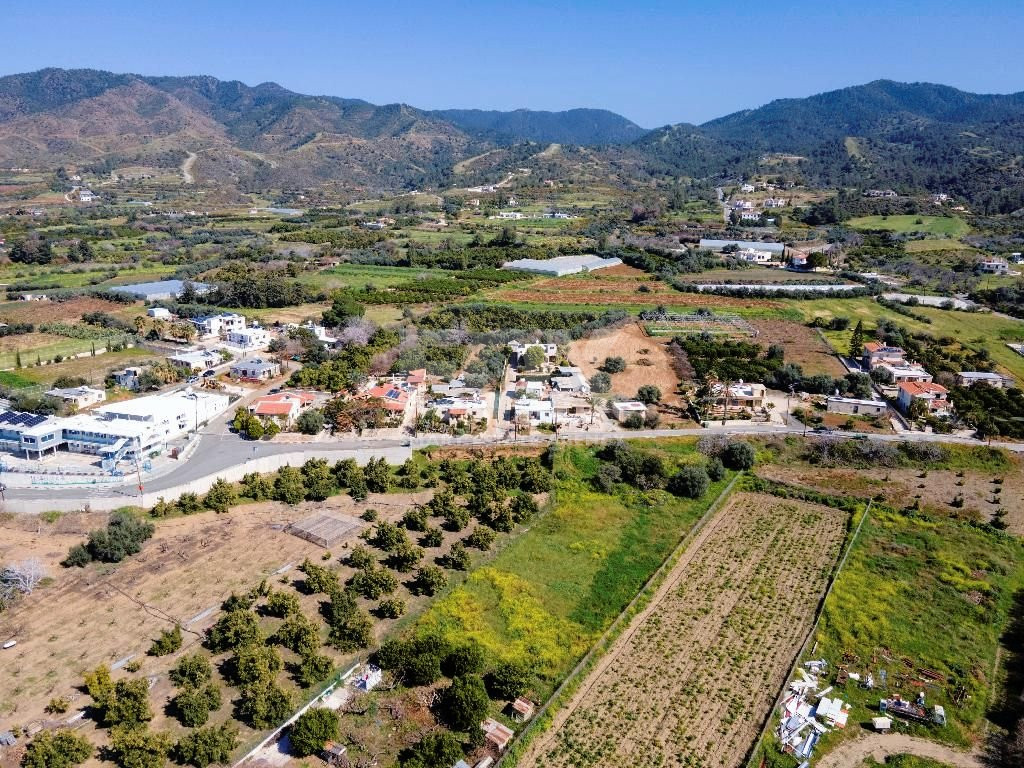 Residential land in Agia Marina Chrysochous