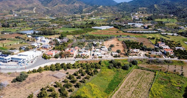 Residential land in Agia Marina Chrysochous