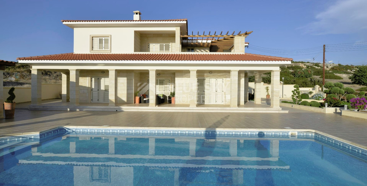 Luxury seven Bedroom Villa for Sale in Peyia Village with Sea Views & Heated Pool | Paphos, - Title deeds available