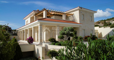 Luxury seven Bedroom Villa for Sale in Peyia Village with Sea Views & Heated Pool | Paphos, - Title deeds available