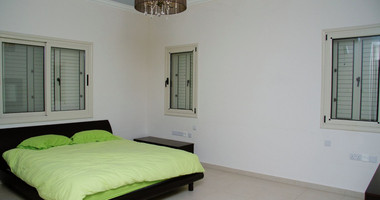 Luxury seven Bedroom Villa for Sale in Peyia Village with Sea Views & Heated Pool | Paphos, - Title deeds available