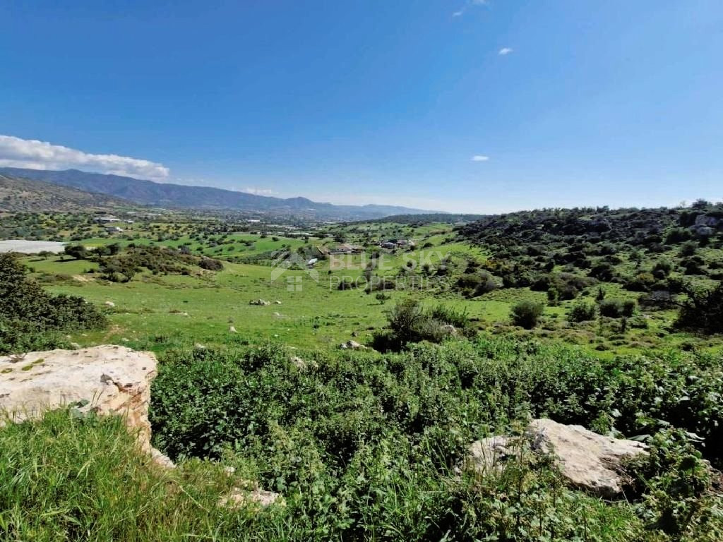 LAND FOR SALE IN ARMENOCHORI, LIMASSOL