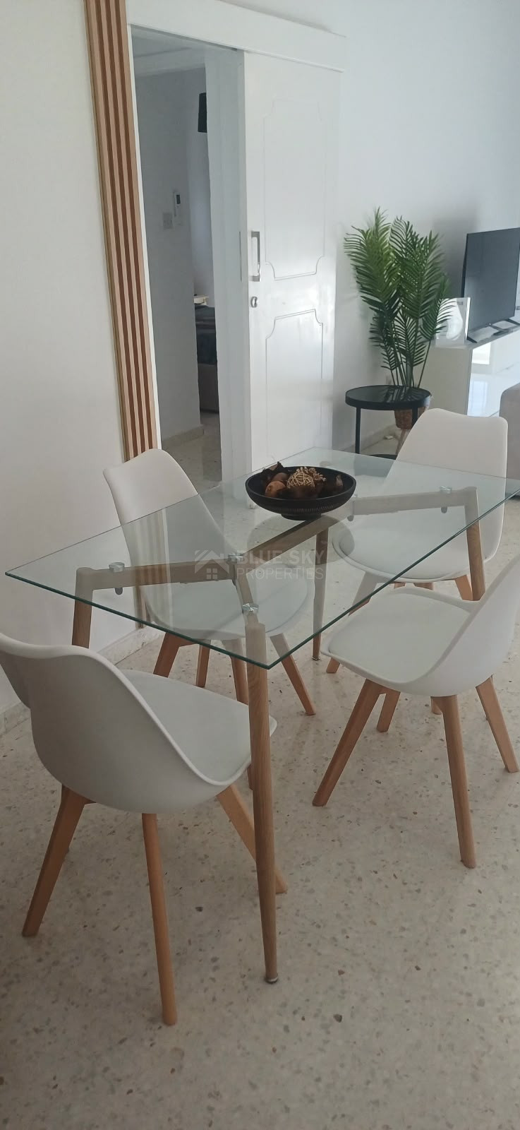 Two bedroom Apartment in Kato Paphos, for rent