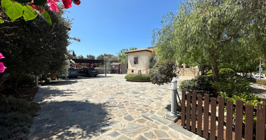 Exceptional Luxury Villa for Rent in Aphrodite Hills