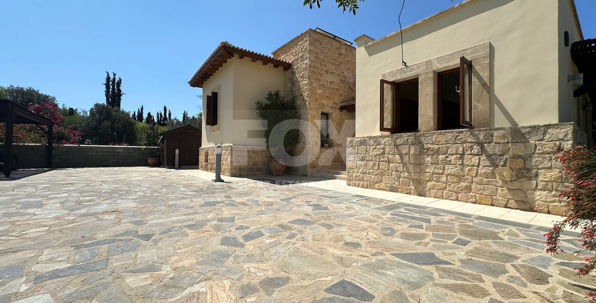 Exceptional Luxury Villa for Rent in Aphrodite Hills