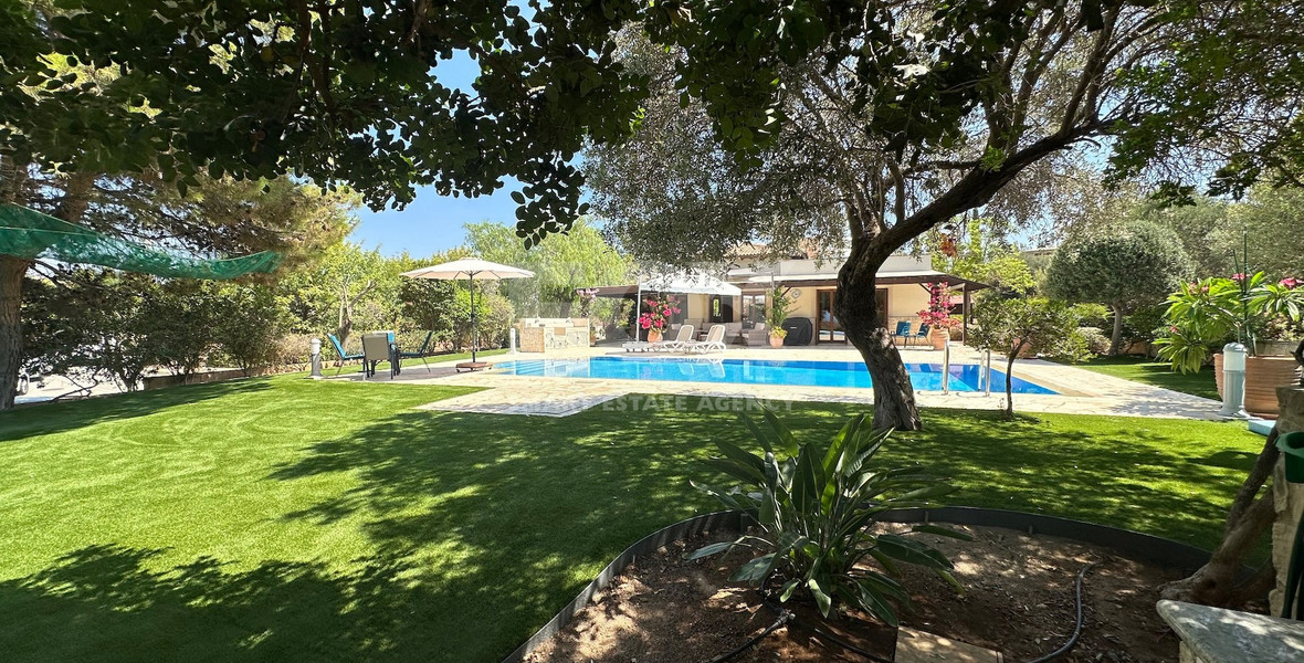 Exceptional Luxury Villa for Rent in Aphrodite Hills