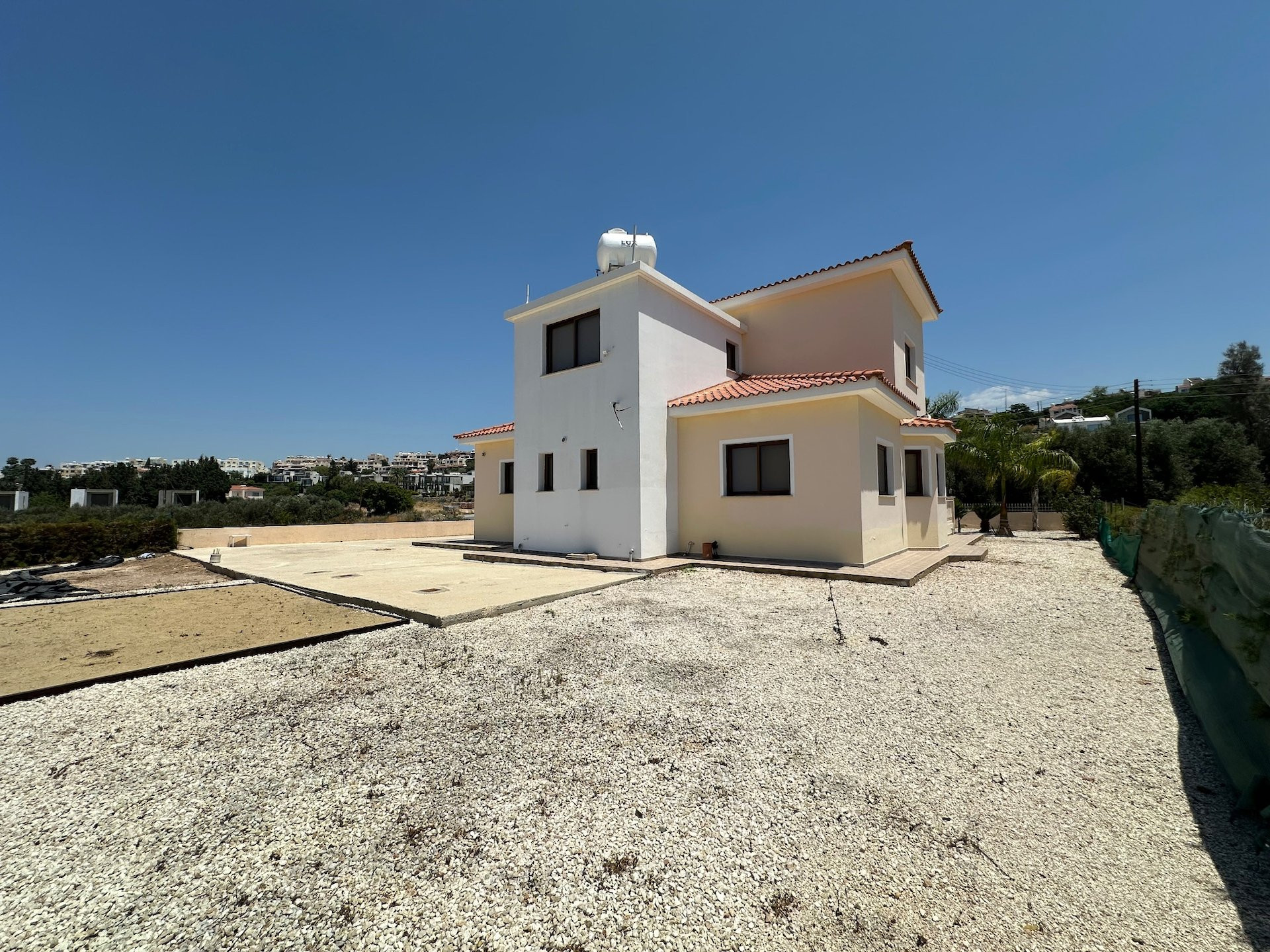 4 bedroom apartment 238 m² Chloraka, Cyprus