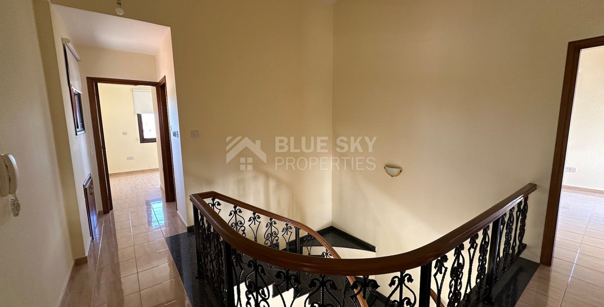 Elegant Four-Bedroom Villa on Large Plot in Lower Chloraka
