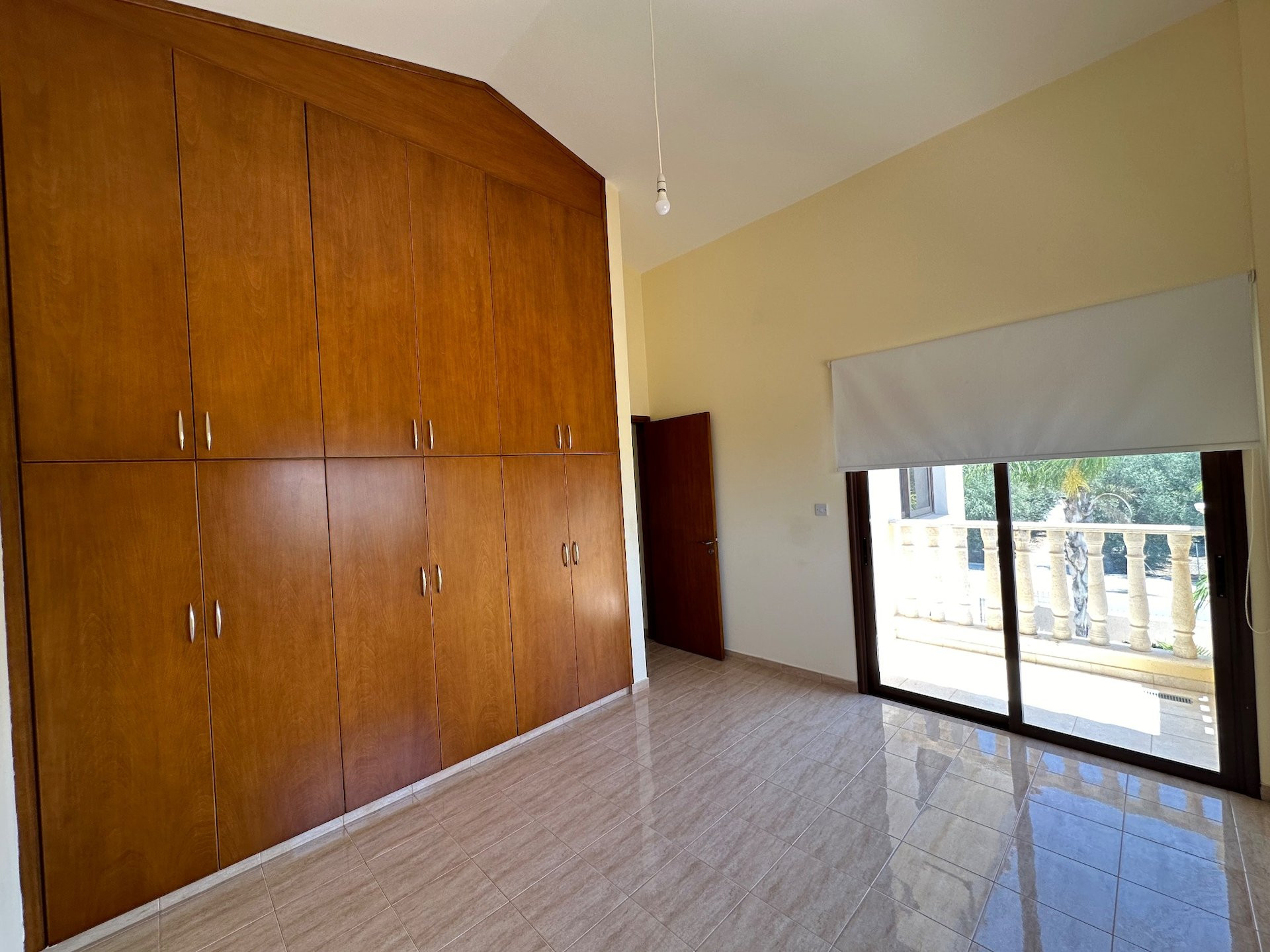 4 bedroom apartment 238 m² Chloraka, Cyprus