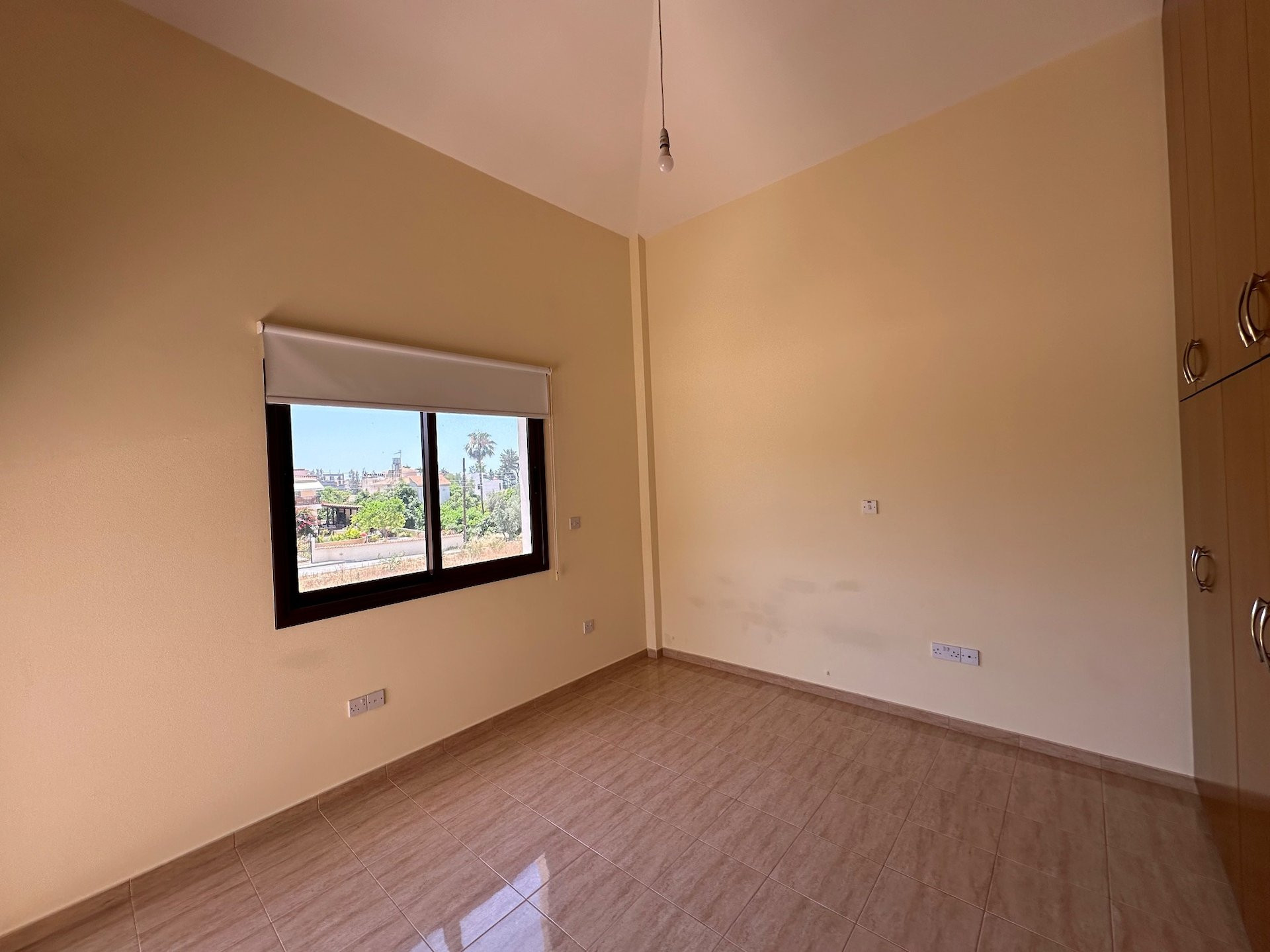 4 bedroom apartment 238 m² Chloraka, Cyprus