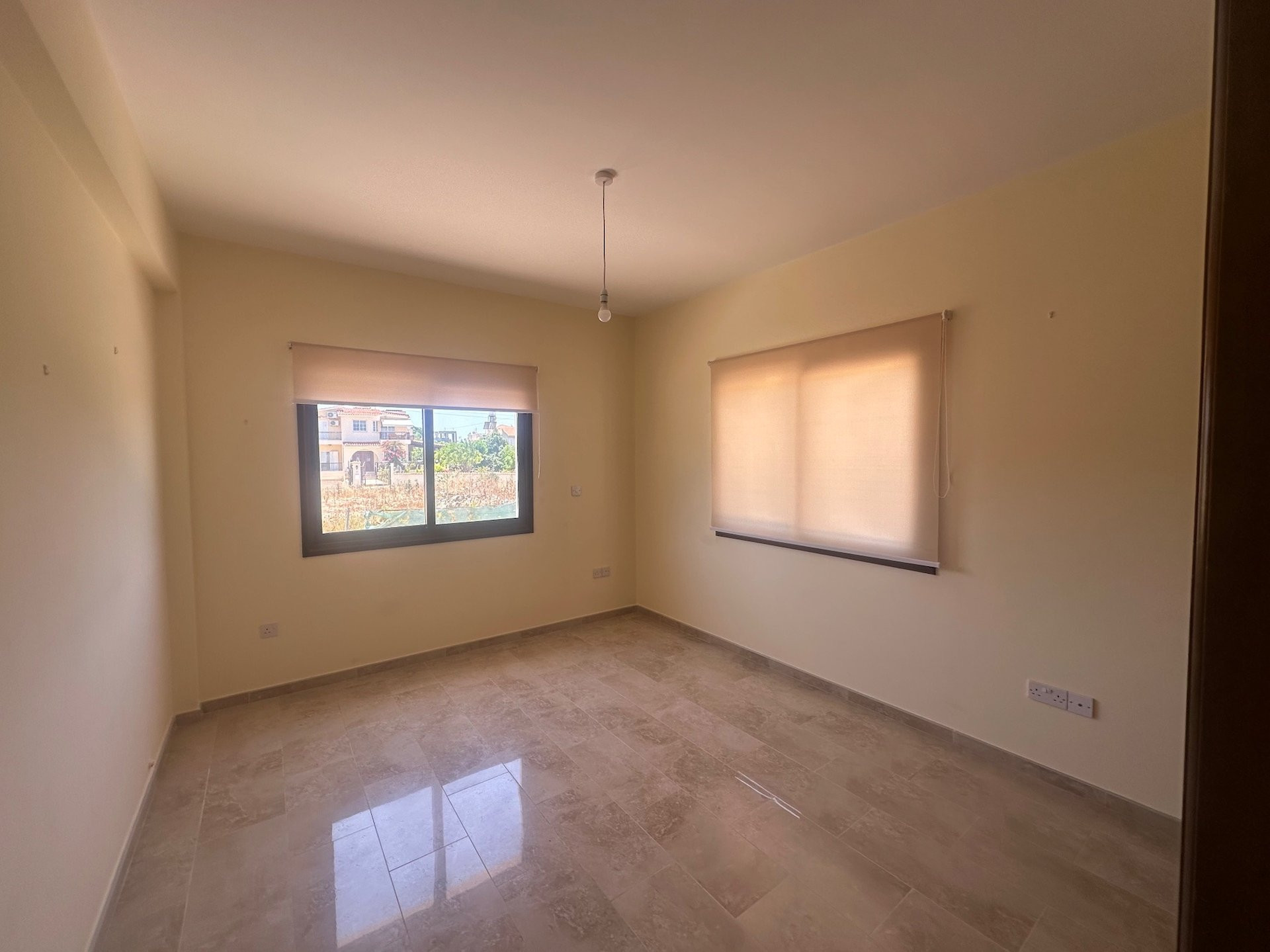 4 bedroom apartment 238 m² Chloraka, Cyprus