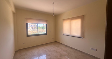 Elegant Four-Bedroom Villa on Large Plot in Lower Chloraka