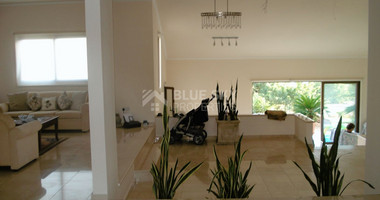 Four bedroom exceptional villa in Konia , Paphos