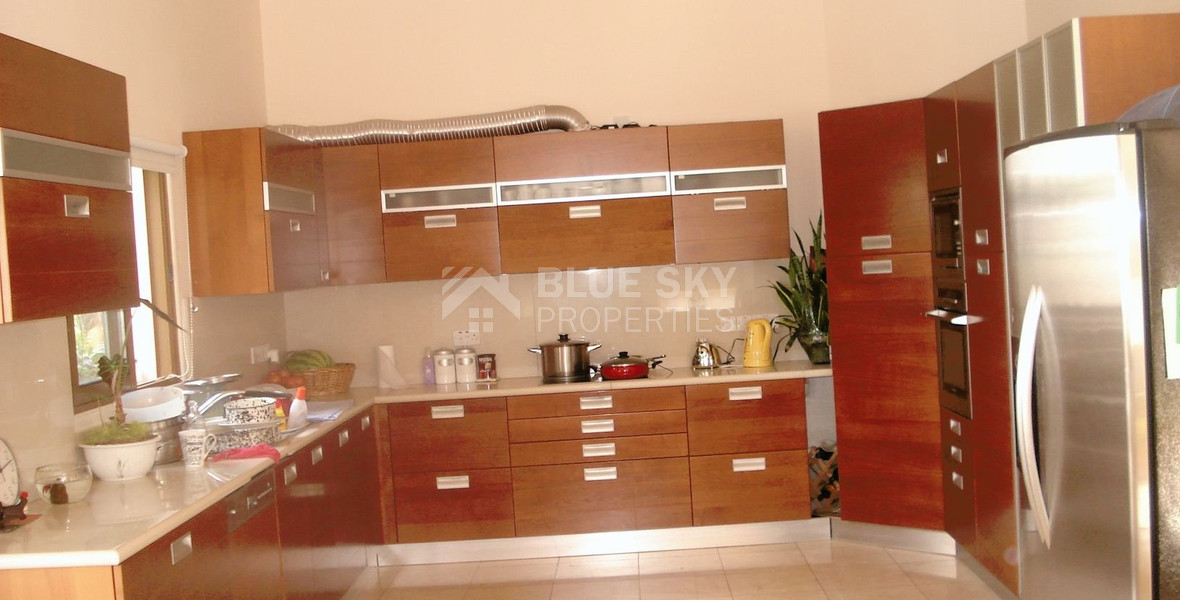 Four bedroom exceptional villa in Konia , Paphos