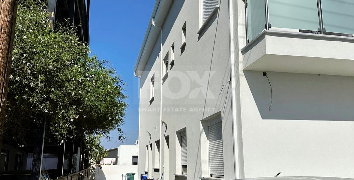 Combined Three-Bedroom Apartment and Studio/Loft for sale in Asomatos