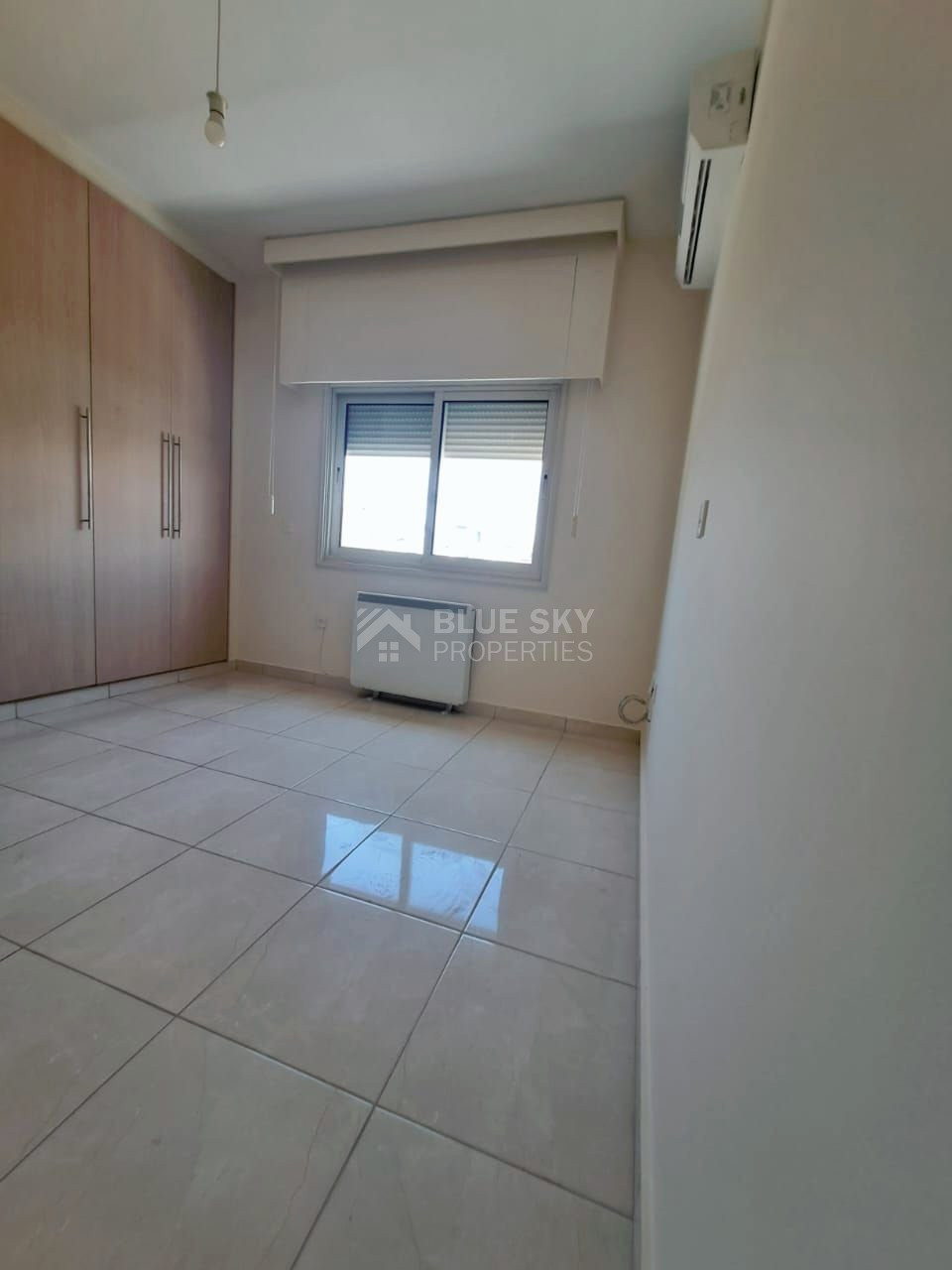 THREE BEDROOM UNFURNISHED OFFICE FOR RENT IN TSIRIO, LIMASSOL