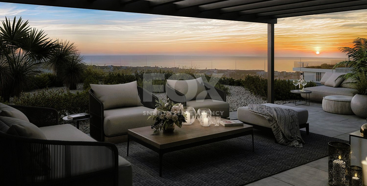 A sea view three bedroom penthouse in Geroskipou