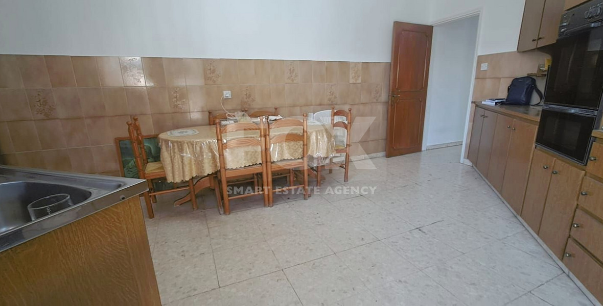 Three bedroom detached house for rent in Petrou and Pavlou, Limassol