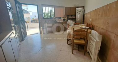 Three bedroom detached house for rent in Petrou and Pavlou, Limassol