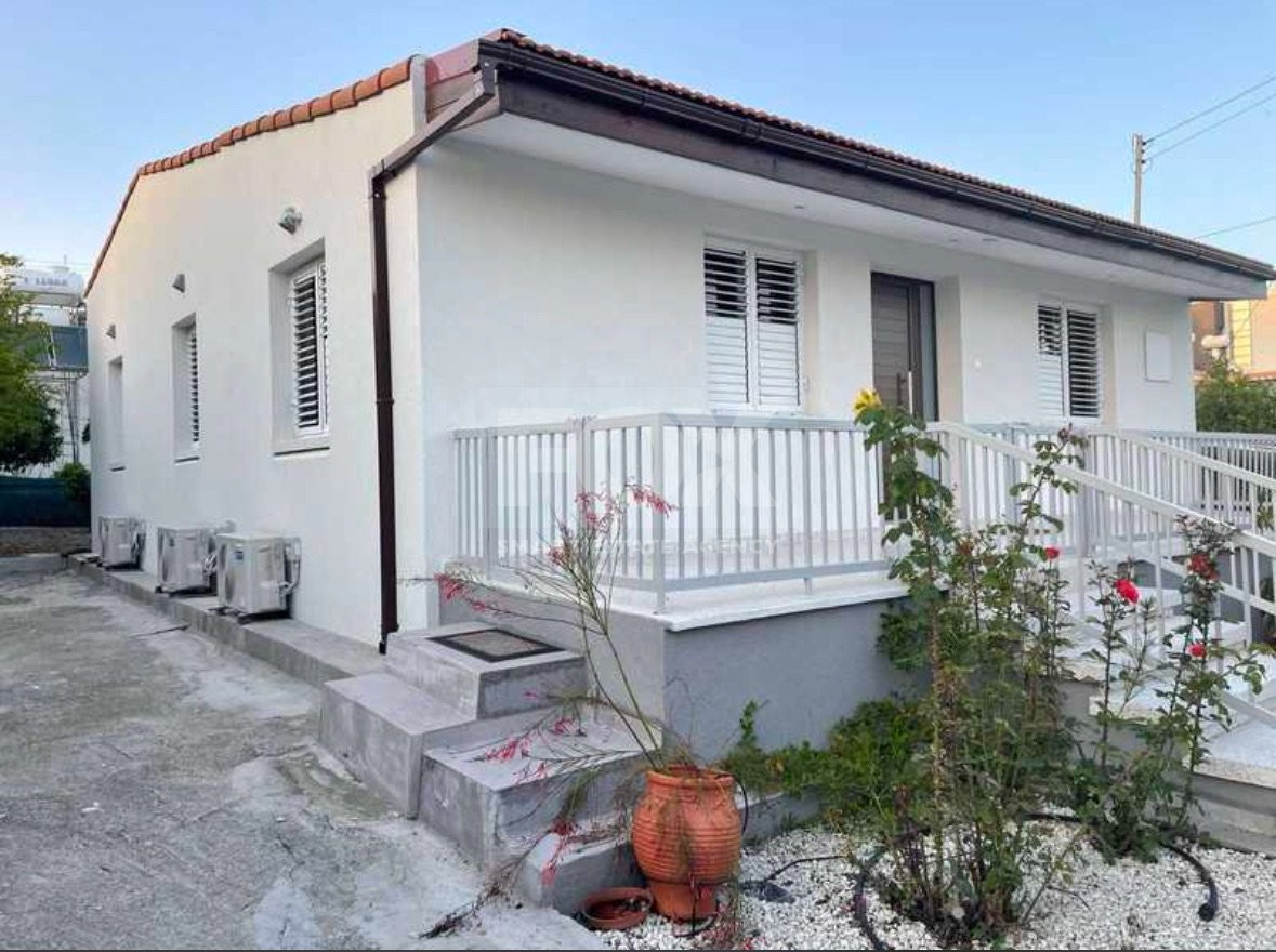 For Rent Corner Detached House in Limassol Agia Fyla