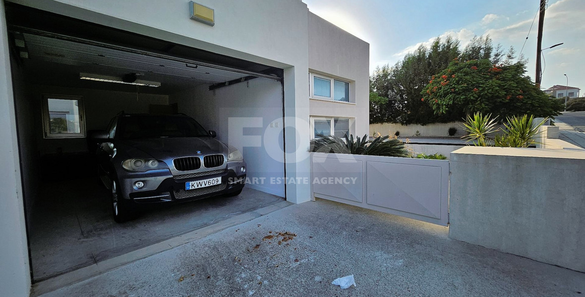 Luxury-Modern Design Three Bedroom Plus Office Detached House